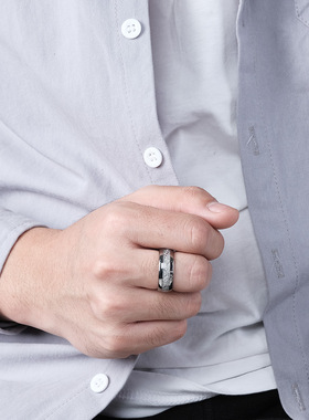 时尚男女戒指 468毫米弧形钨钢镶嵌冰丝情侣对戒防剐蹭钨金戒指