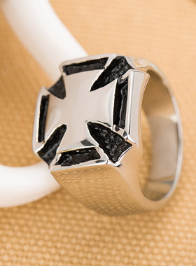 时尚钛钢戒指 欧美创意复古十字架镂空腐蚀戒指 铸造钛钢戒指指环