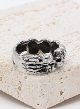 时尚钛钢男款戒指 欧美个性复古骷髅头手爪钛钢戒指潮男指环