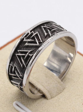 时尚钛钢男款戒指 欧美整圈三角个性复古维京三角钛钢戒指指环