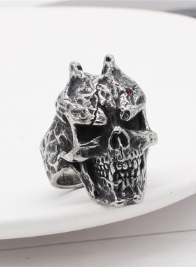 时尚钛钢男款戒指 欧美个性复古蝙蝠侠骷髅钛钢戒指男款指
