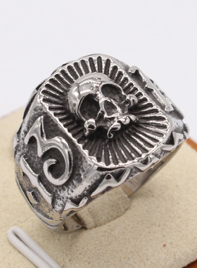 时尚钛钢男款戒指 欧美个性复古13骷髅头钛钢戒指指环 骷髅戒指