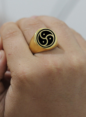 时尚钛钢戒指 欧美复古22MM圆形三轮图腾朋克百搭钛钢戒指指环