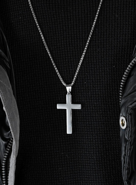 时尚钛钢项链欧美手工镜面抛光十字架项链简约中性十字架钛钢项链