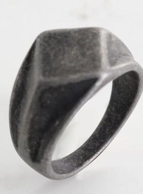 时尚钛钢戒指 欧美时尚简约个性18MM棱形光面钛钢戒指菱形指环
