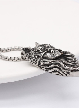 时尚钛钢项链 欧美个性复古街头朋克狼人钛钢吊坠钛钢项链