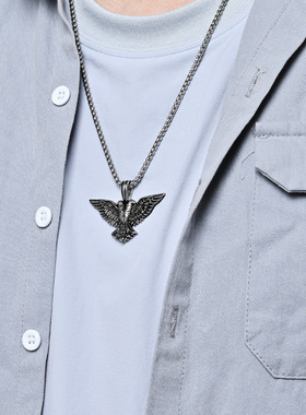 时尚钛钢项链 欧美复古双头鹰钛钢吊坠 时尚百搭钛钢项链