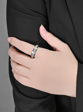 时尚钛钢戒指雏菊太阳花清新甜美戒指缓解压力可旋转钛钢戒指指环