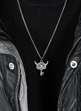时尚钛钢项链 钛钢INS简约小恶魔钥匙钛钢项链 复古做旧钛钢项链