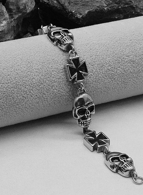 时尚钛钢手链 欧美复古朋克骷髅头十字架手链 铸造潮流钛钢手链