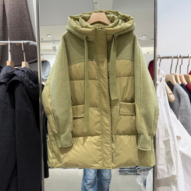 European station 2025 new winter clothing popular women's down jacket double-sided cashmere splicing hooded collar to keep warm and slim