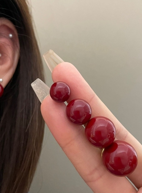 高级感红色豆豆耳钉耳环女显肤白简约百搭甜美气质无耳洞耳夹耳饰