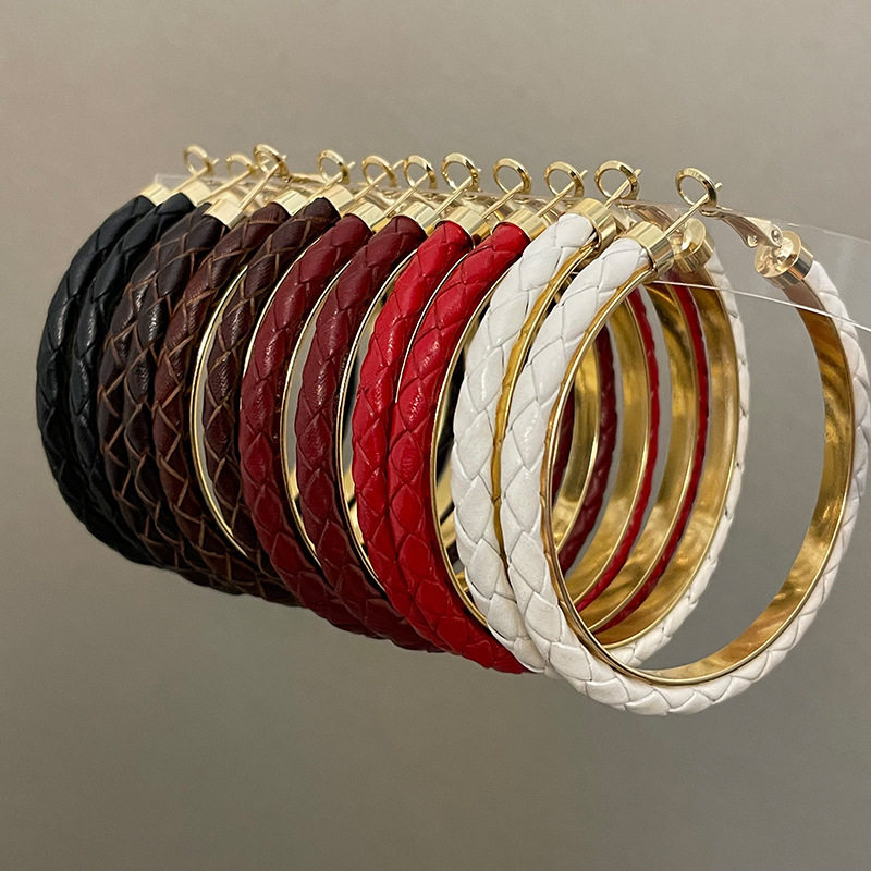 夸张个性酒红色皮革麻花C形925银针耳扣小众独特通勤百搭耳环耳饰,淘宝优惠券,粉丝福利购,淘宝优惠卷