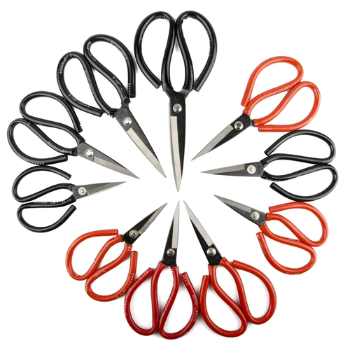 汪吾铨 Очень большие ножницы