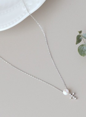 银宸首饰 镶天然淡水珍珠银吊坠锁骨链时尚精致十字架925纯银项链