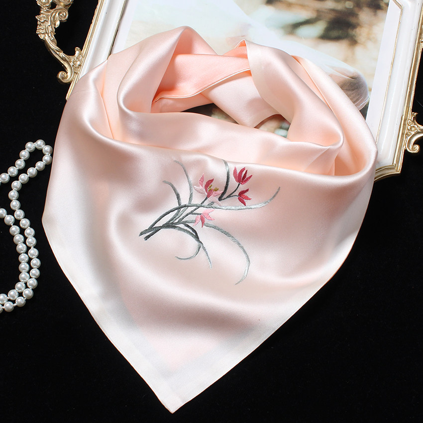 护颈小围巾刺绣丝巾真丝桑蚕丝大方巾女苏绣中国风送长辈实用礼物,淘宝优惠券,粉丝福利购,淘宝优惠卷