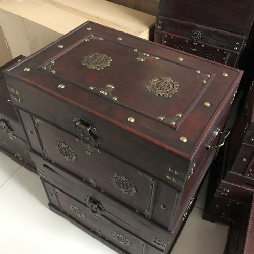 包邮中式仿古木箱老式带锁箱子家居收纳喜庆道具拍摄橱窗装饰箱 - 图0