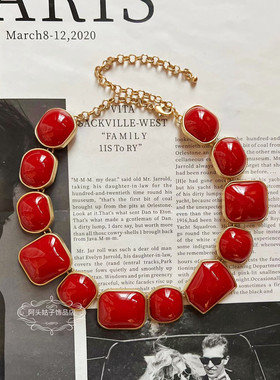 欧美宫廷中古风vintage复古繁花同款红色树脂几何耳环短款项链女