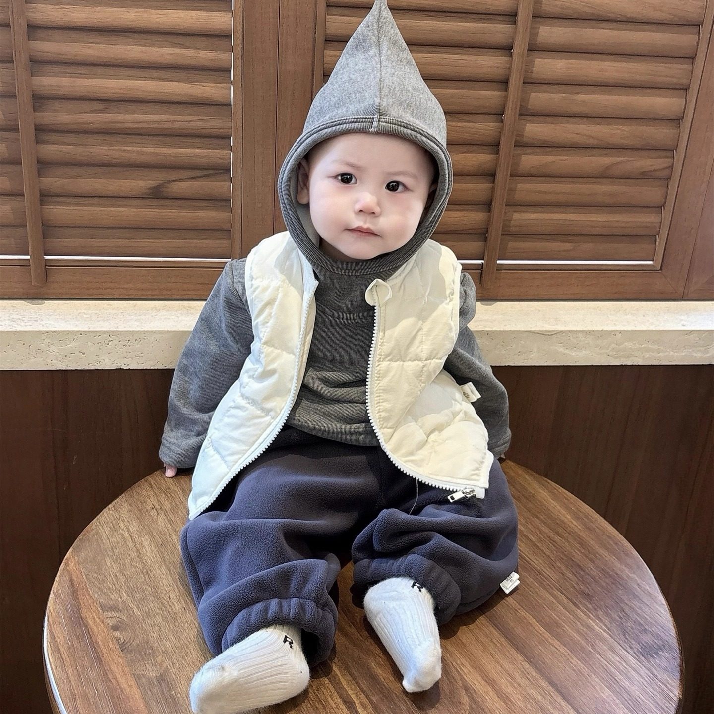 男宝宝2025新款秋冬套装潮帅气时髦羽绒马甲加绒卫衣裤分体三件套,淘宝优惠券,粉丝福利购,淘宝优惠卷