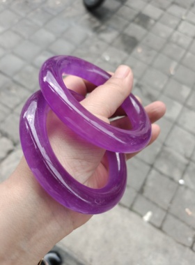 紫罗兰玉手镯茄紫翠色手镯冰种圆条旺夫玉镯子女石英岩玉镯子