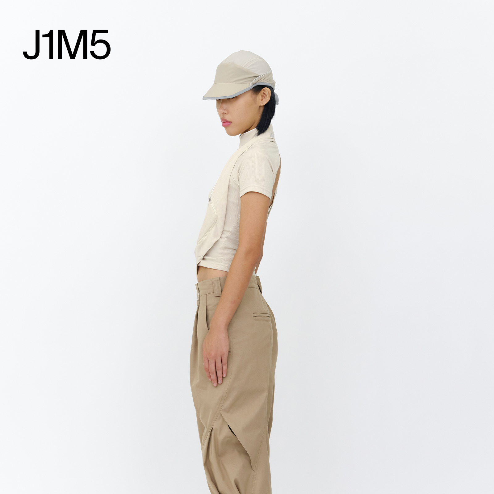 J1M5买手店 HYEIN SEO 24春夏 不规则剪裁立领POLO 设计师品牌 - 图1