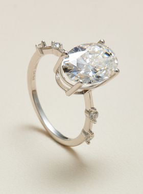 AHCHOO 静奢风4.5克拉莫桑钻石戒指超闪S925银鸽子蛋指环520礼物