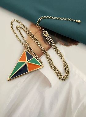 s56青岛欧美饰品简约百搭三角几何气质珐琅滴釉个性唯美甜酷项链