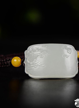 白玉籽玉籽料手牌手链玉雕山水情