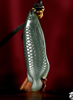 御府青玉天然吊坠金龙新疆和田玉