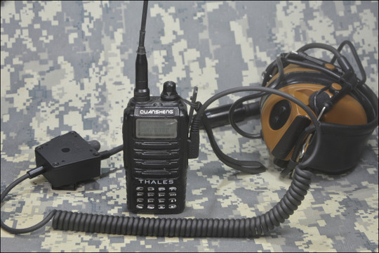 Популярные тактические наушники davies-e производства tca.