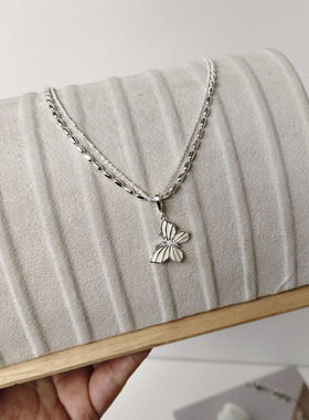 防过敏不掉色 高级感轻奢极简唯美风翩翩蝴蝶吊坠双层项链 锁骨链