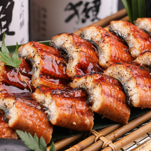 雯潮日式蒲烧鳗鱼鲜活即食寿司材料食材网红烤鳗鱼饭加热海鲜料理 - 图1