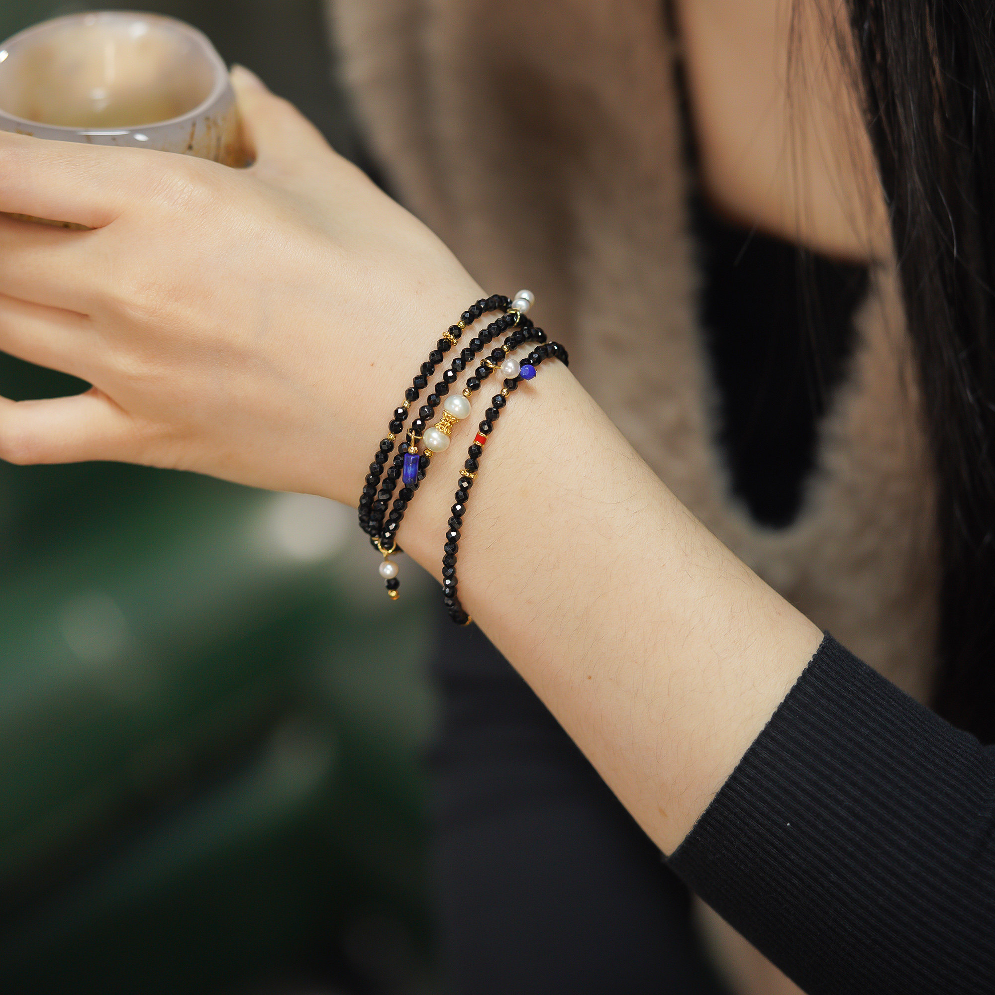 原创设计暗夜星辰黑尖晶天然珍珠青金石串珠长款项链女复古毛衣链,淘宝优惠券,粉丝福利购,淘宝优惠卷