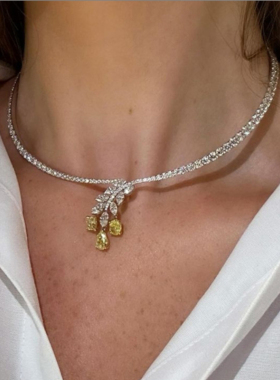 设计感风信子超闪宝石水晶项圈