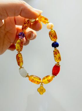 波罗的海金花珀随形长桶珠手串鲜艳明黄色天然琥珀爆花多宝配饰