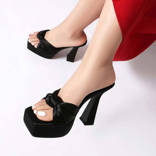 13cm超高跟鞋方头粗跟凉拖鞋褶皱打结绸缎时尚增高一字拖舞台演出 - 图2