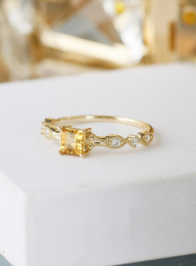 温柔风浪漫唯美黄水晶方块戒指