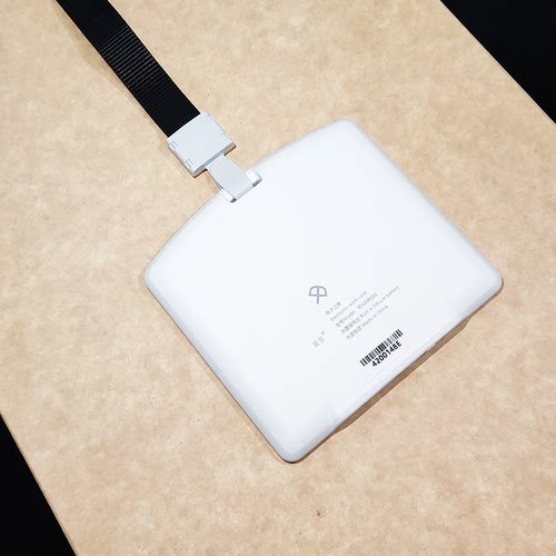 蓝签智能电子工牌铭牌4.2寸电子纸墨水屏数字胸牌手机自定义编辑 - 图2