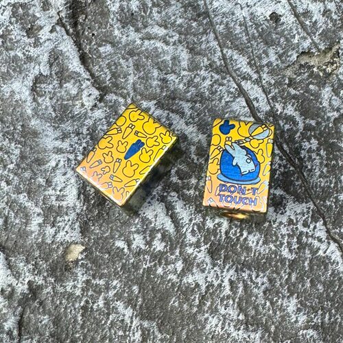 TIFIRE彩钛馆【暴躁兔子】钛合金坠子EDC伞绳尾坠挂坠尾刀坠 - 图0