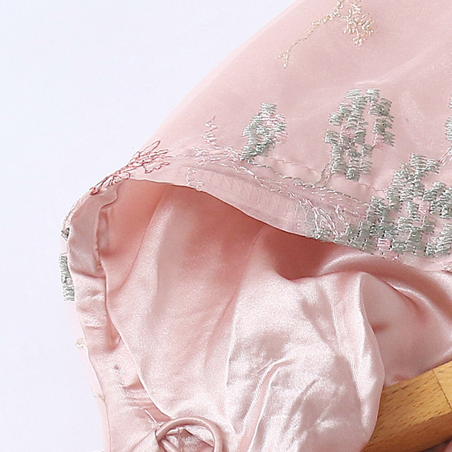 ແບບຈີນ embroidered hooded vest ພາກຮຽນ spring ແລະດູໃບໄມ້ລົ່ນແບບໃຫມ່