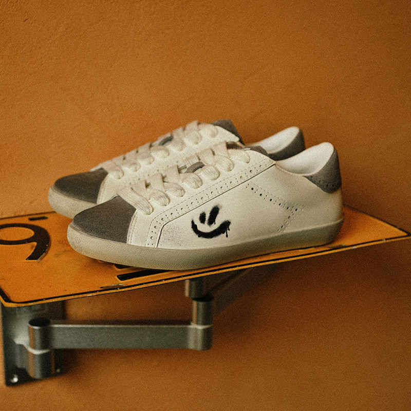 【宋亚轩 赵今麦同款】LeStream春夏新款做旧笑脸百搭软底休闲鞋,淘宝优惠券,粉丝福利购,淘宝优惠卷