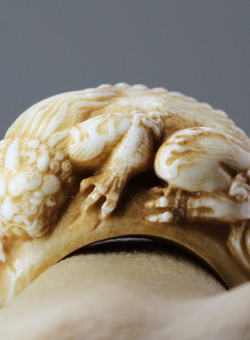 中国风貔貅戒指鹿角黑檀木雕刻男士扳指骨质文玩男潮个性时尚指环