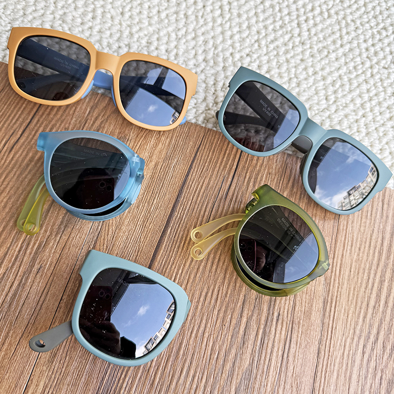 防紫外线~男童女童太阳镜儿童偏光墨镜可折叠防紫外线uv防晒眼镜 - 图0