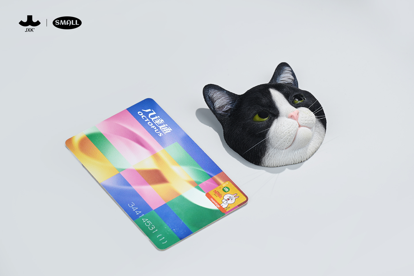【Bang】现货 JXK SMALL 大头猫冰箱贴 潮流周边动物模型摆件礼物 - 图1