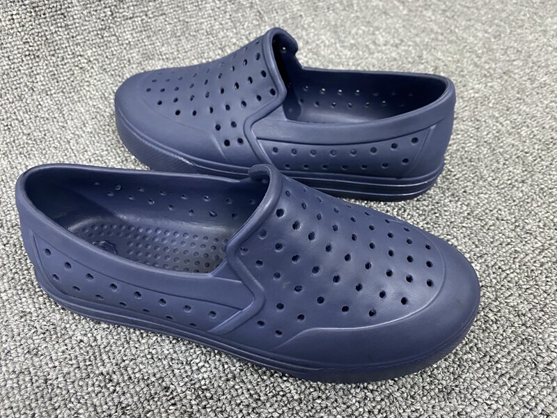 夏季童凉鞋楼空亲子鞋透气软底男女童洞洞鞋 花园鞋 特价