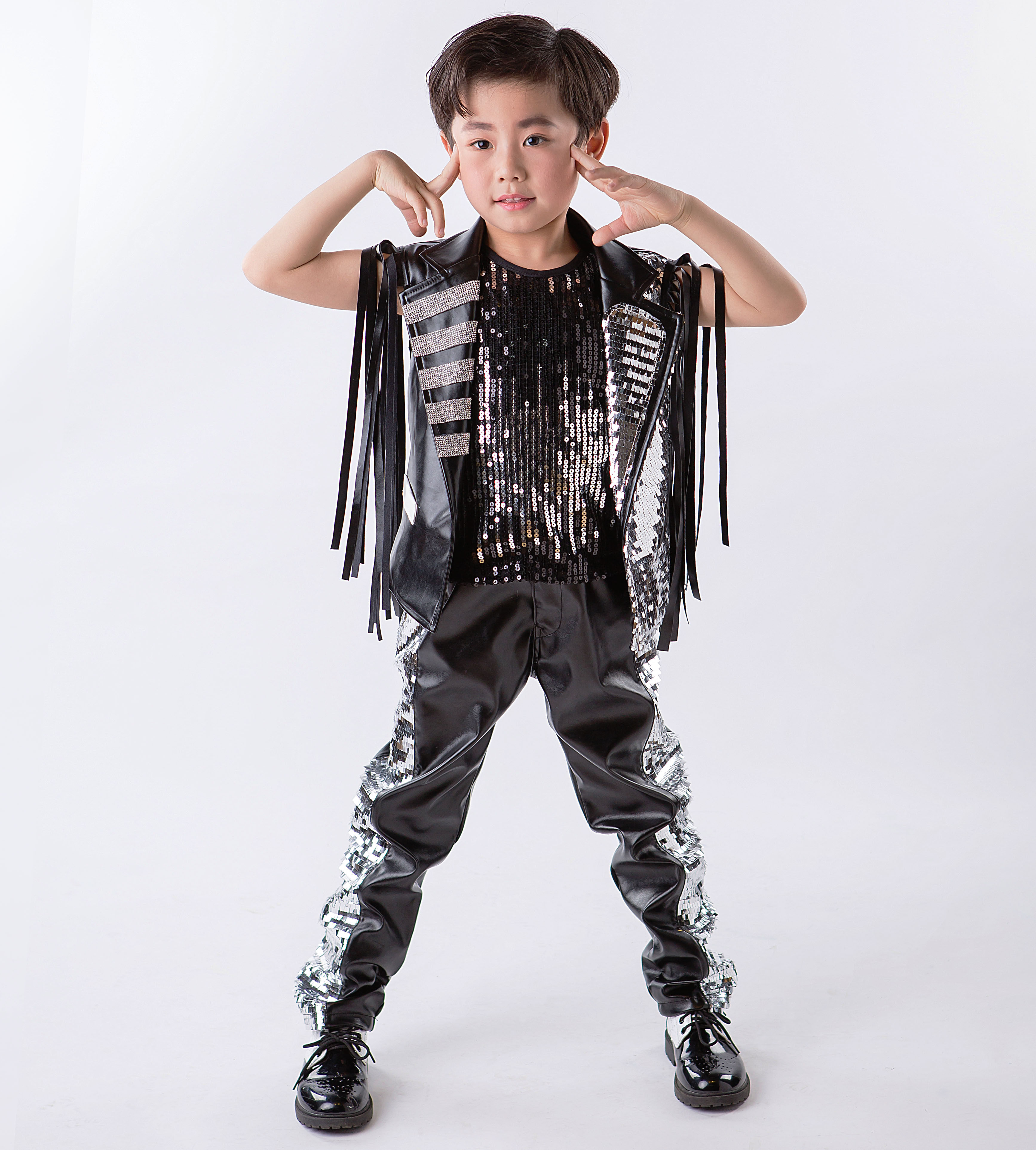 儿童演出服男童架子鼓服装爵士舞街舞演出服装 模特t台走秀服男