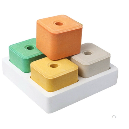 Король Джин Му лижет кирпичи соляные кирпичи соляные блокировки соляные камень отколоты и устойчивые к болезни корма