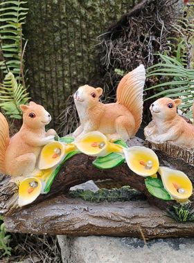 三只松鼠灯光摆件庭院草坪装饰品