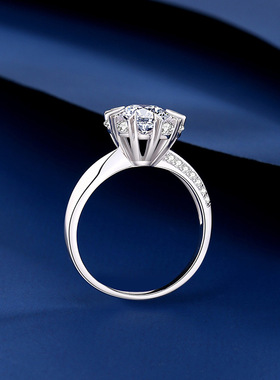 S925银D色莫桑石十爪戒指女1克拉时尚女戒情人节求婚礼物轻奢钻石