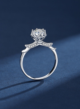 D色1克拉天使翅膀莫桑钻戒指女s925纯银莫桑石钻戒轻奢欧美新款